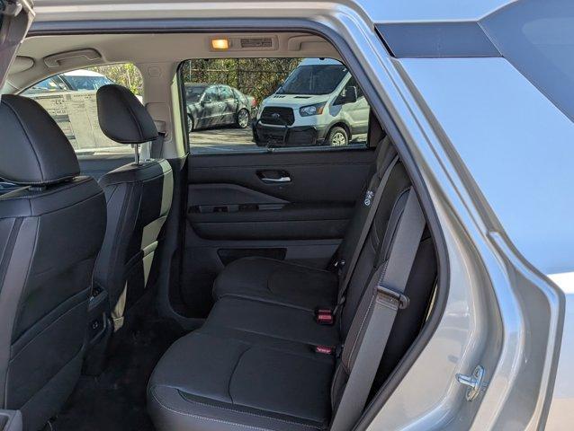 new 2025 Nissan Pathfinder car, priced at $37,930