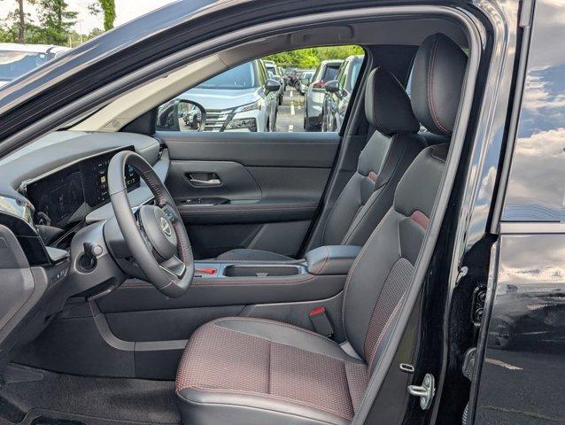 new 2025 Nissan Kicks car, priced at $28,398