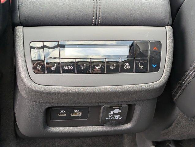 new 2025 Nissan Pathfinder car, priced at $45,132