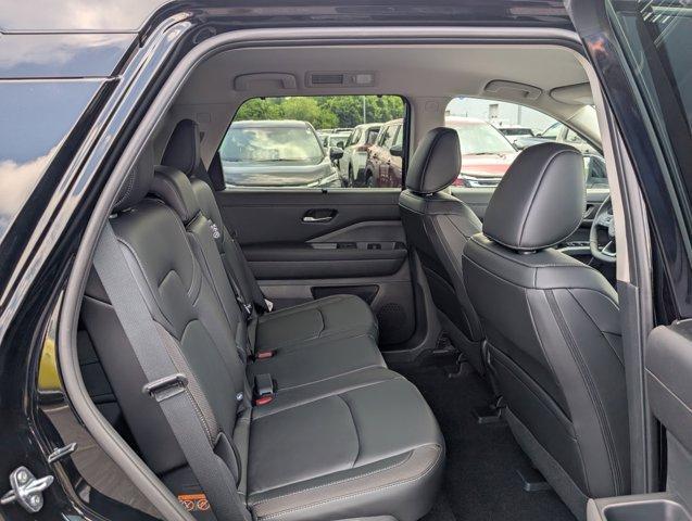 new 2025 Nissan Pathfinder car, priced at $37,930