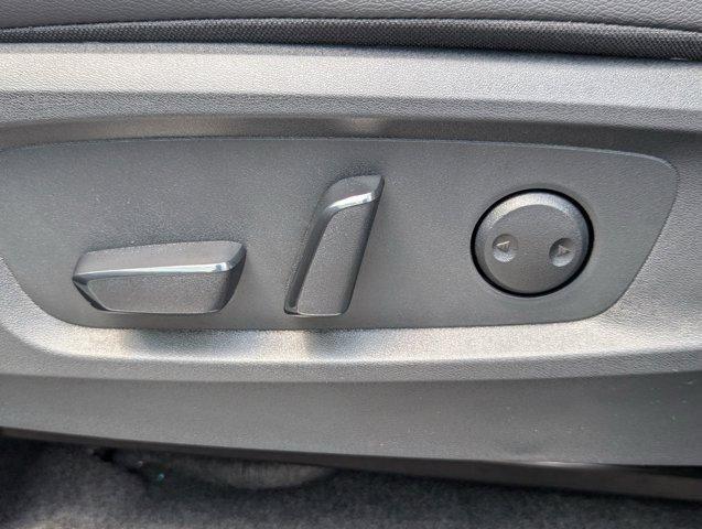 new 2025 Nissan Pathfinder car, priced at $37,930