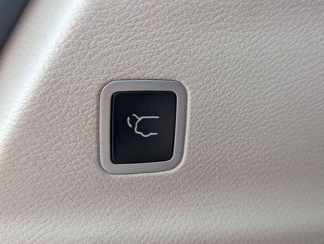 used 2024 Chrysler Pacifica car, priced at $28,868