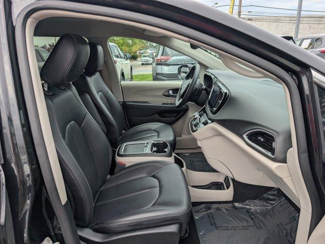 used 2024 Chrysler Pacifica car, priced at $28,868