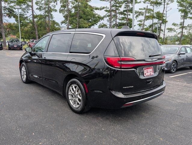 used 2024 Chrysler Pacifica car, priced at $28,868