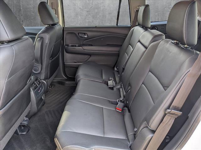 used 2022 Honda Pilot car, priced at $31,288