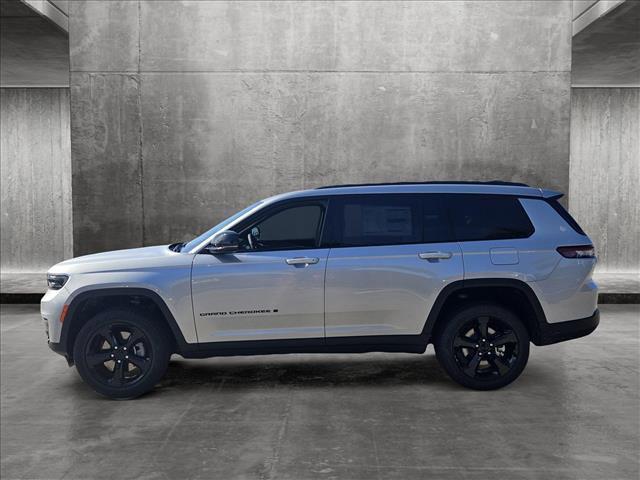 new 2024 Jeep Grand Cherokee car, priced at $41,742