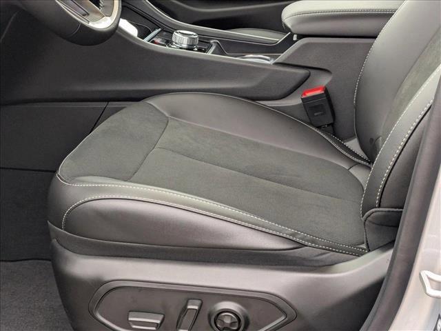 new 2025 Jeep Grand Cherokee car, priced at $37,054