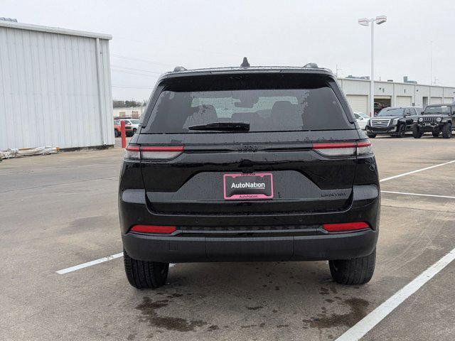 new 2025 Jeep Grand Cherokee car, priced at $39,528