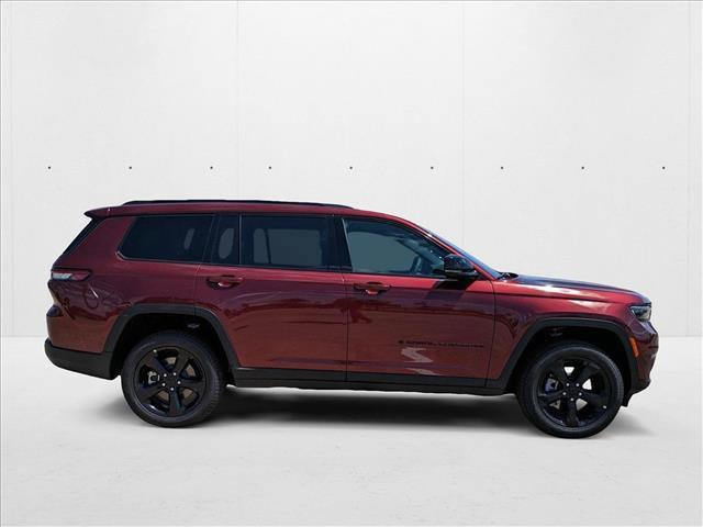 new 2025 Jeep Grand Cherokee car, priced at $41,142