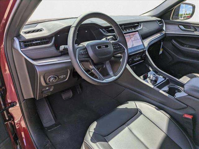 new 2025 Jeep Grand Cherokee car, priced at $41,142