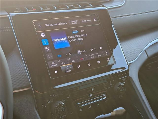 new 2025 Jeep Grand Cherokee car, priced at $38,209