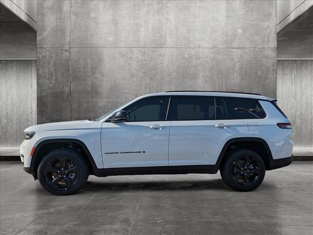 new 2024 Jeep Grand Cherokee car, priced at $39,851