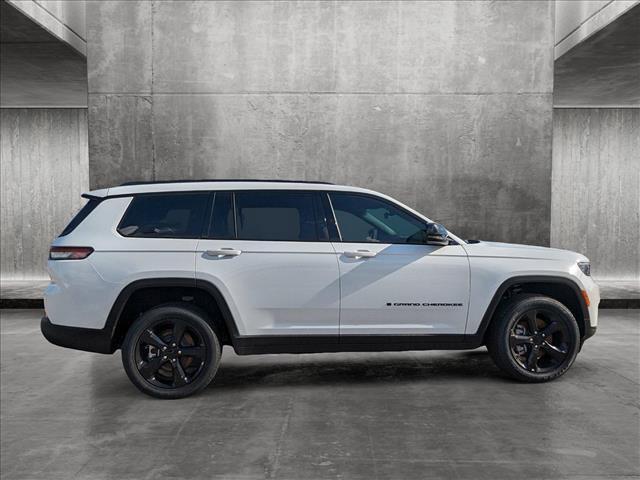 new 2024 Jeep Grand Cherokee car, priced at $39,851