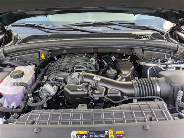new 2025 Jeep Grand Cherokee car, priced at $34,999