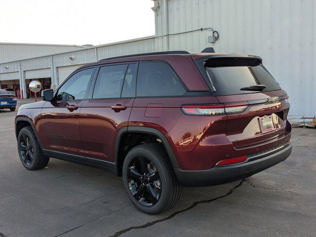 new 2025 Jeep Grand Cherokee car, priced at $39,096