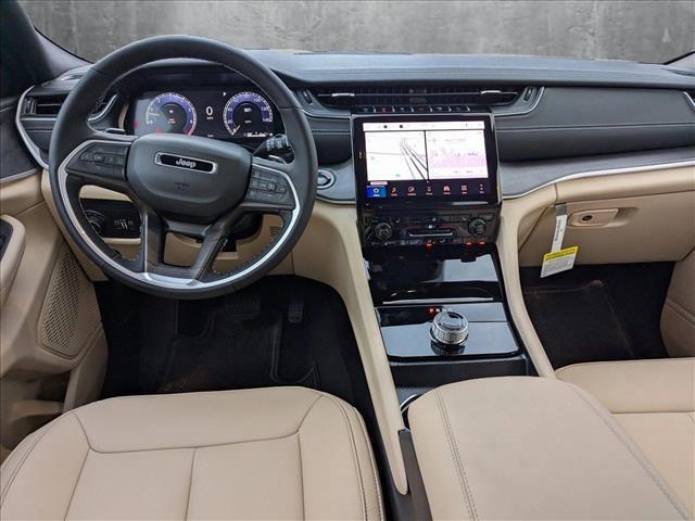 new 2025 Jeep Grand Cherokee car, priced at $35,991