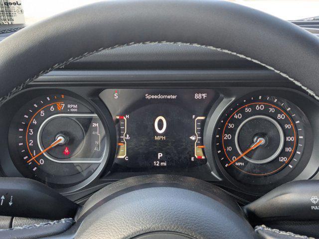 new 2025 Jeep Gladiator car, priced at $49,426