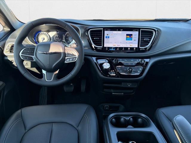 new 2026 Chrysler Pacifica car, priced at $39,441