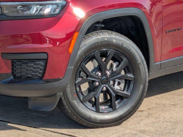 new 2025 Jeep Grand Cherokee car, priced at $41,076
