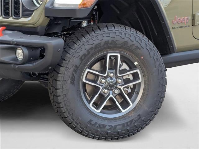 new 2025 Jeep Gladiator car, priced at $50,233