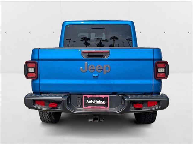 new 2025 Jeep Gladiator car, priced at $44,750