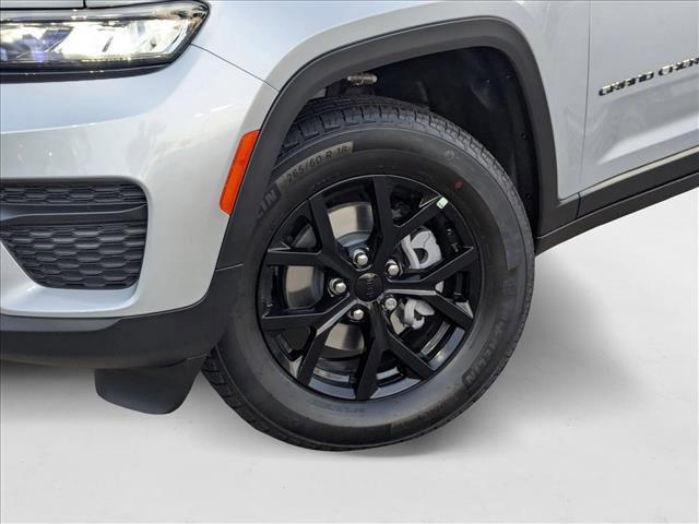 new 2025 Jeep Grand Cherokee car, priced at $37,084