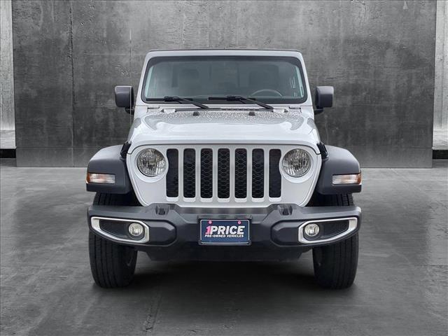 used 2023 Jeep Gladiator car, priced at $32,251