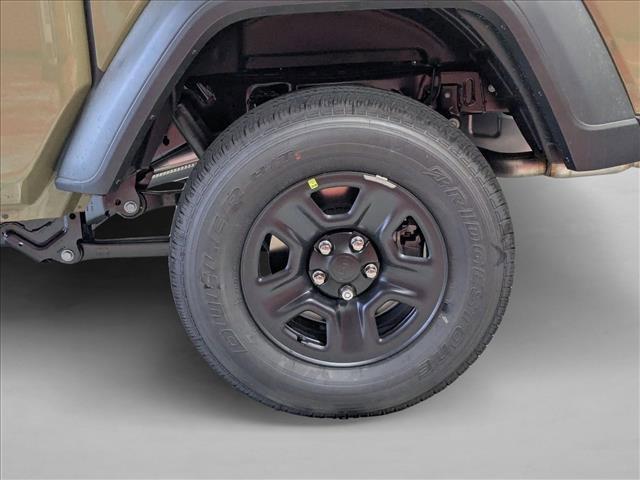 new 2026 Jeep Gladiator car, priced at $45,040