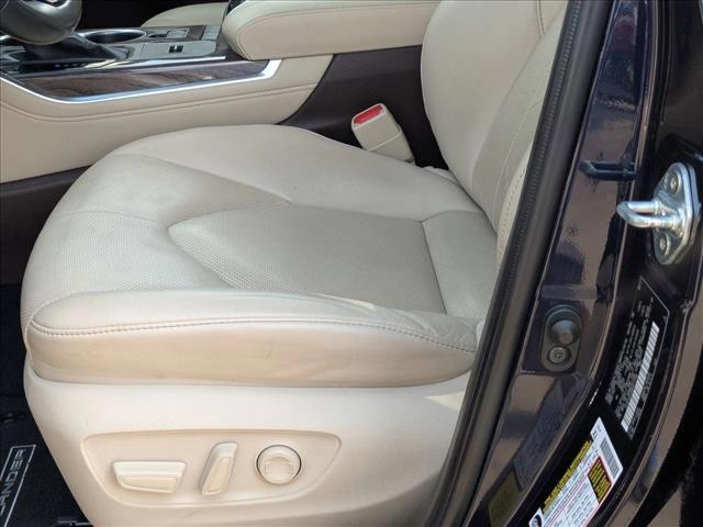 used 2021 Toyota Highlander Hybrid car, priced at $29,994