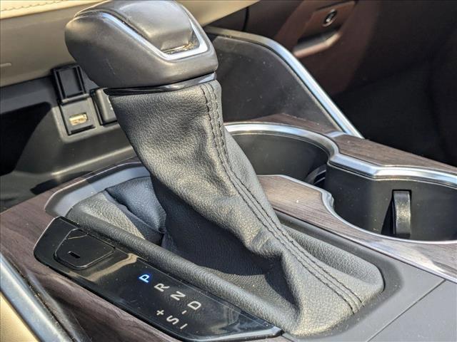 used 2021 Toyota Highlander Hybrid car, priced at $29,994