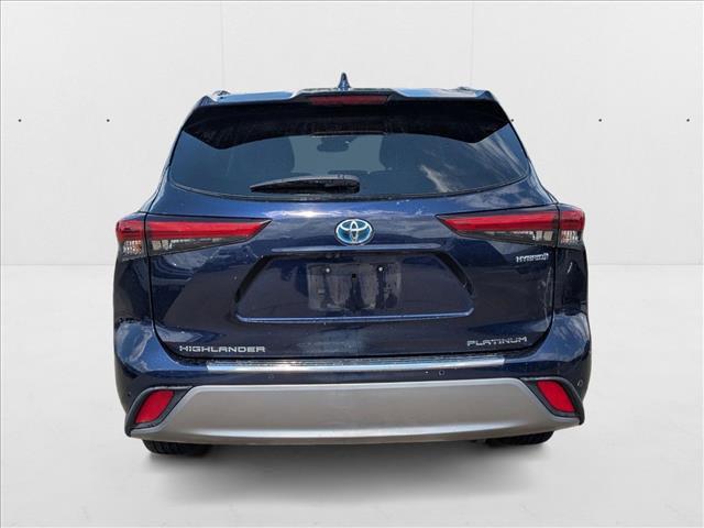 used 2021 Toyota Highlander Hybrid car, priced at $29,994