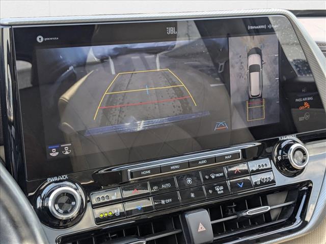 used 2021 Toyota Highlander Hybrid car, priced at $29,994
