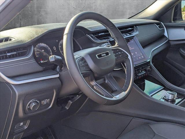 new 2025 Jeep Grand Cherokee car, priced at $39,040