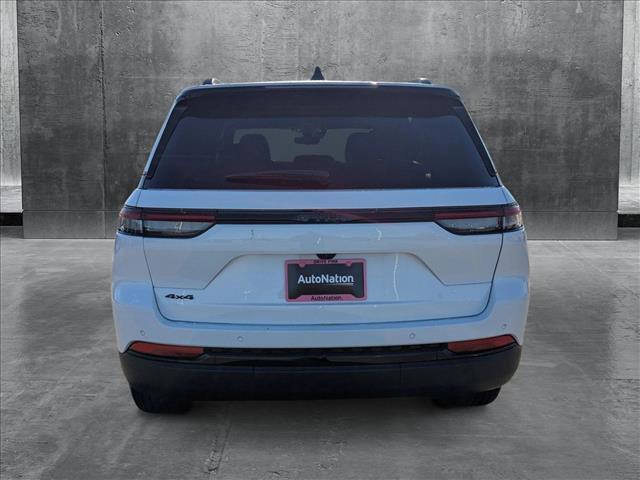 new 2025 Jeep Grand Cherokee car, priced at $39,040