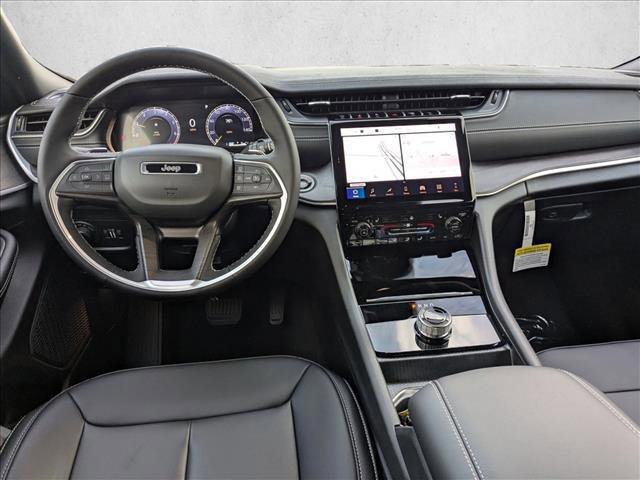 new 2025 Jeep Grand Cherokee car, priced at $39,913
