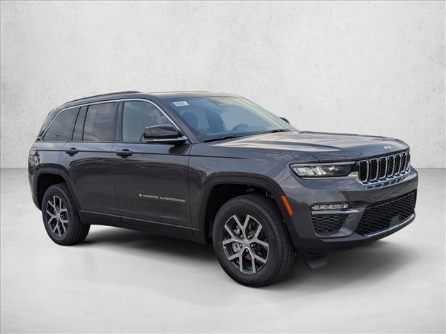 new 2025 Jeep Grand Cherokee car, priced at $39,913