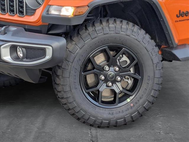 new 2025 Jeep Gladiator car, priced at $44,394