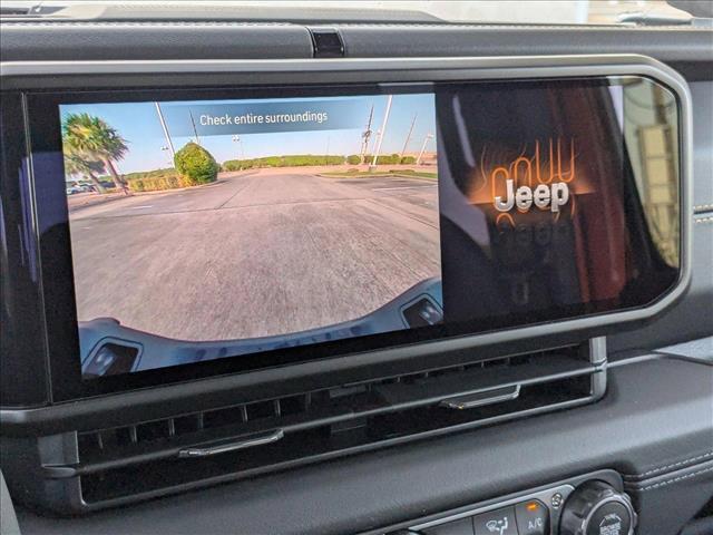 new 2025 Jeep Gladiator car, priced at $44,394