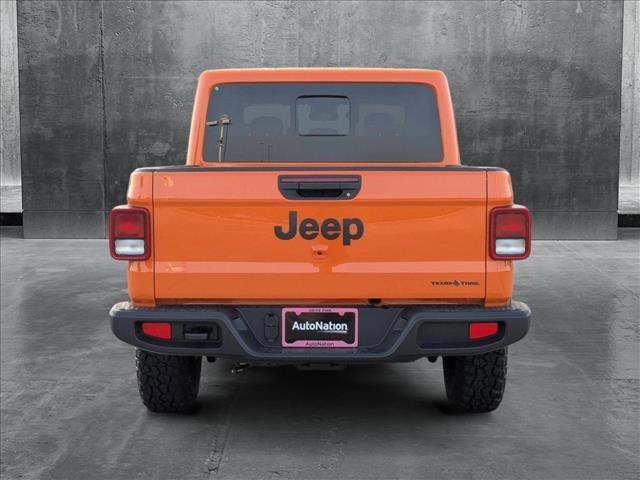 new 2025 Jeep Gladiator car, priced at $44,394