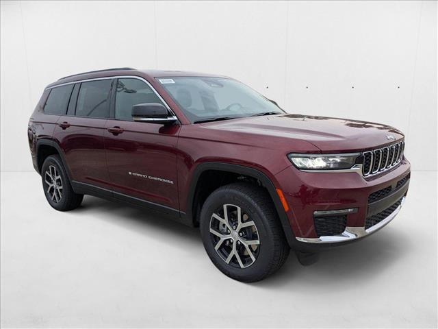 new 2025 Jeep Grand Cherokee car, priced at $43,312