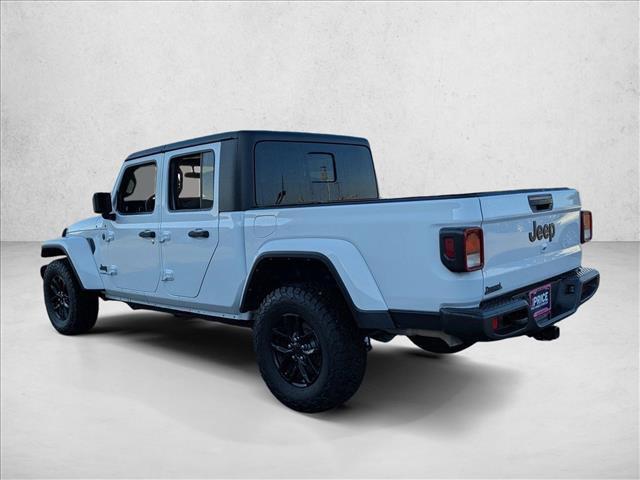 used 2022 Jeep Gladiator car, priced at $28,491