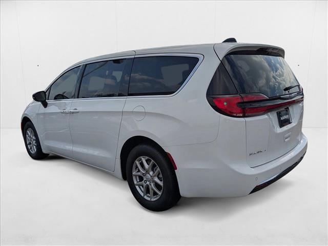 new 2026 Chrysler Pacifica car, priced at $39,952