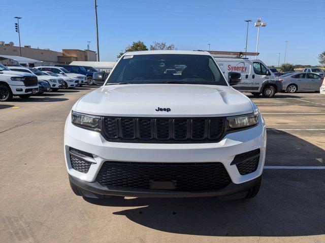 new 2025 Jeep Grand Cherokee car, priced at $39,861