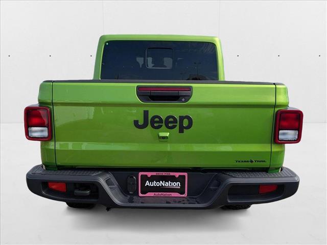 new 2025 Jeep Gladiator car, priced at $39,913
