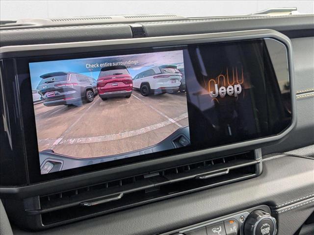 new 2025 Jeep Gladiator car, priced at $39,913