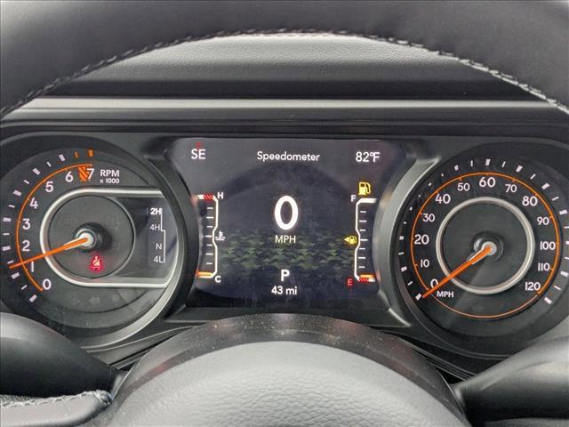 new 2025 Jeep Gladiator car, priced at $38,284
