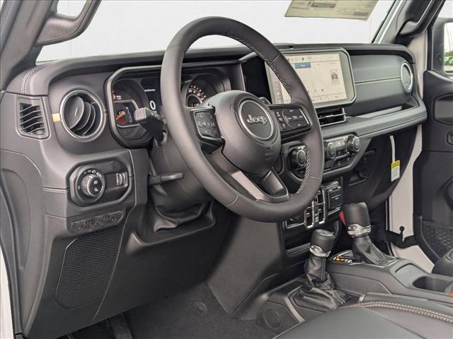 new 2025 Jeep Gladiator car, priced at $38,284