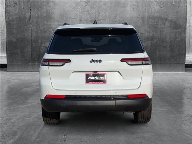 new 2025 Jeep Grand Cherokee L car, priced at $39,540