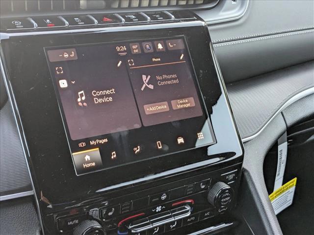 new 2025 Jeep Grand Cherokee car, priced at $39,834