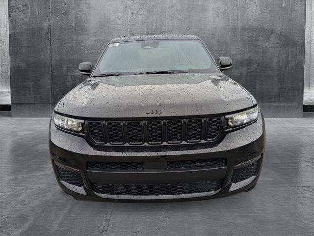 new 2025 Jeep Grand Cherokee car, priced at $41,036